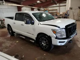 564.da1720 Nissan Titan 2020 Jack 3703729