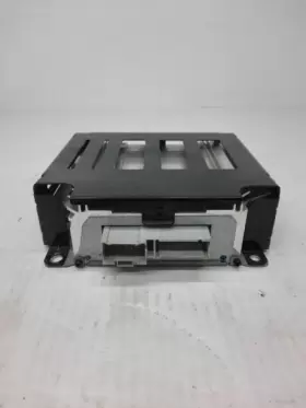 28060ez00a Nissan 661.da1j17 Radio Audio Amplifier Fits 2017 Titan Xd M049