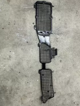8800774 Oer 1970-81 Camaro / Firebird Cowl Vent Grill Screen