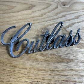 Oldsmobile 408954 1970s Olds Cutlass Script Emblem Chrome Gm Original Oem Nuts