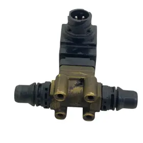 8590609 Paccar Genuine Def Heater Control Valve