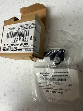Porsche Pab959652 Genuine Oem Macan Crash Impact Sensor -
