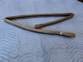 C20154105rs Repro Crr5020m 1978-1987 Buick Chevy Olds And Pontiac Roof Rail Weatherstrip