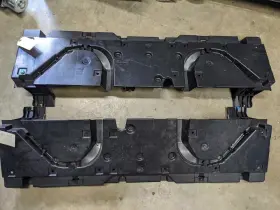 95086-al01a Subaru 1pc Trunk Floor Forward Spacer 2017 Outback 2015 2016 - 2019