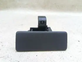 G152-199373 Suzuki 299.sz1g07 Glove Box Latch Fits 2007 2008 2009 2010 2011 2012 2013 Sx4