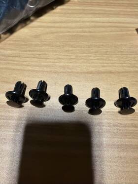 Tesla 1015755-00-a Set Of 5 Suspension Shield Mudguard Clamp Cap 10x22x29