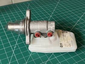 Tesla 1188673-00-a New Oem 2023 - Bosch Model Y Kit Brake Master Cylinder