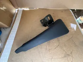 1586671-00-a Tesla Model Y Third Row Cushion Bolster Right 2020 21 22 2023 Oem