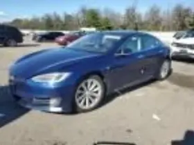 596.ts1s18 Tesla S 2018 Camera/projector 652776