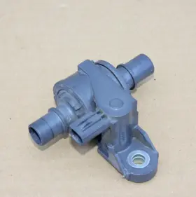 16671f2030 Toyota Oem -water Valve -