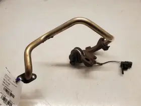 25611-20010 Toyota 25620-20020 Camry Le Egr With Tube 1997-2004 3.0l V6 1mzfe Efi At