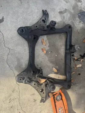5110008070 Toyota Sienna 2004-2009 Front Subframe