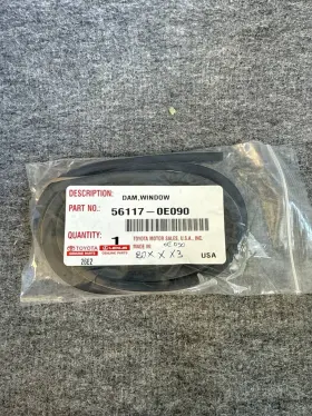 0e090 Toyota 56117 Genuine Highlander Window Glass Adhesive Dam -