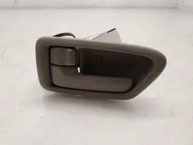 69206-30120-g0 Toyota Camry Front Left Interior Door Handle With Case 97-01 Gray