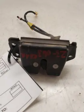 69350-95d00 Toyota Previa Le Electric Liftgate Latch Assembly 1991-1997