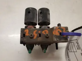 90910-12074 Toyota 4 Runner Sr5 4x4 2-piece Vacuum Switch 1987-1997 3.0l V6