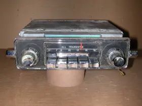 6tmv Volkswagen Oem Vw/volkswagen Sapphire Iii Am Pushbutton Radio #6tmv - Restore Or Parts