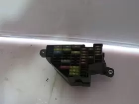 2061473491 Volkswagon 07 Vw Passat Under Dash Fuse Box Block Relay
