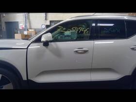 Volvo 120-10336l Driver Left Front Door Fits 19-20 Xc40 1686099