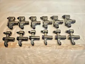 1547920 Volvo 1638074 Set Of 12 D12 Diesel Engine Valve Bridge And Oem