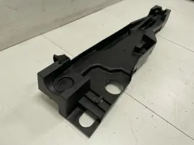 30647864 Volvo Xc90 2006 Jack Holder Bracket Factory