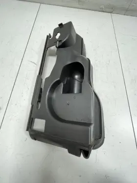30764076 Volvo S80 2007 Front Right Passenger Radiator Air Deflector Guide Factory