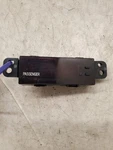 Toyota Sienna Xle, Digital Clock, 1999-2003, 83910-AE020, Oem Used. Price: $114.73.