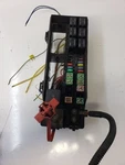 Fuse Box Engine Compartment Without Turbo Pt Cruiser 2003-2005 Oem Used. Price: $59.00.