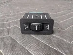 Bmw E24/E28/E30/E32/E34 Hifi Speaker Fader Control With Cylindrical Connector 65 Used. Price: $19.99.