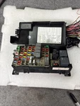 2006-2007 Cadillac Dts 06-07 Lucerne Fusebox Block *rear Seat* Oem 15925611 Used. Price: $88.00.