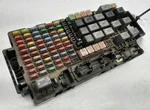 2006-2007 Hummer H3 Fuse Box Engine Oem Used. Price: $190.99.