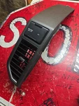 2017-2022 Ford F250 Center Right Side Air Vent And Bezel Oem FL3B-15045J78-A B48 Used. Price: $49.99.