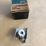 1967-68 Pontiac Bonneville; Catalina; .a/c Resistor Assembly Nos Gm Part 7300065 New. Price: $49.00.