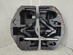 Jetta 2013 Jack 2389882 Used. Price: $55.20.