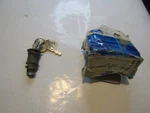 Nos 1981 - 1986 Ford Mustang Trunk Lock Cylinder And Key Set With Retainer Clip New. Price: $89.99.