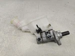 2014-2016 Kia Soul Brake Master Cylinder Dnshq Used. Price: $51.06.