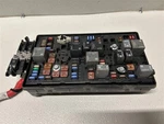 2015-2017 Cadillac Xts Engine Compartment Fuse Box Assembly Opt NJ2 Oem Used. Price: $181.44.