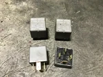 Kia Multi -use 4-PIN Grey Relays OK53A67740 X 2 Used. Price: $13.62.