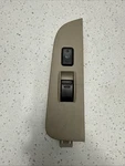 1998 Toyota Corolla Le Front Right Door Window Switch Used. Price: $36.50.