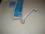 Nos 1969 Corvette Rh Pull Handle Assembly New. Price: $50.00.