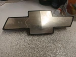1992 1993 1994 Chevrolet Blazer Tahoe Suburban K1500 Grille Ornament Oem Used. Price: $44.99.
