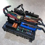 2003 2006 Saab 9-3 93 2.0L Fuse Relay Junction Box Control Module 12764436 Used. Price: $64.66.