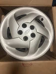 Wheel 14X6 Steel Fits 92-05 Cavalier 548348 With Hub Cap And Lug Nut Covers Used. Price: $50.00.