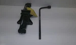 Pontiac Grand Am 2004 Jack 555358 Used. Price: $60.00.