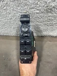 2004-2009 Land Rover Range L322 Master Window Switch YUD000293PVA Oem Used. Price: $62.99.