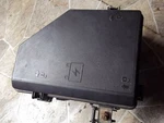 2007 Cadillac Srx W/ Headlamp Washers Engine Fuse Box Assembly Lid Oem Used. Price: $49.97.