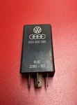 Volkswagen Vw Audi Relay Oem # 055 906 086 Used. Price: $12.75.