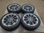 Range Rover Autobiography Oem 23" Style 1075 Wheel Tire Tpms & Center Cap Set Used. Price: $6850.00.
