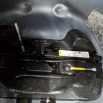 Impala 2011 Jack 1095249 Used. Price: $88.16.