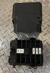 2007-08 Suburban Tahoe Yukon Interior Cabin Fuse Box Junction Block 15093837 B16 Used. Price: $59.99.